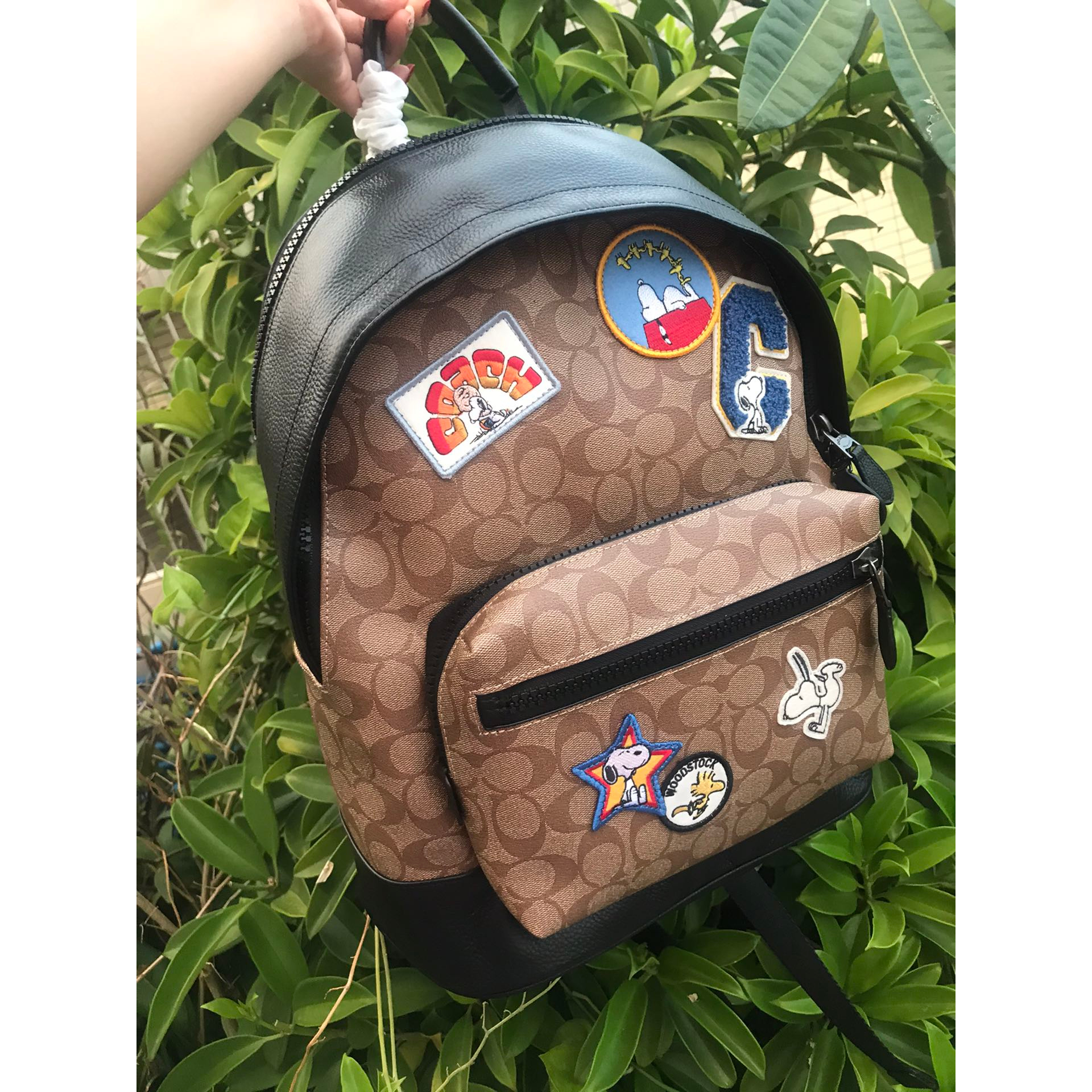 Coach  4030 Original Snoopy Badge Classic Old Flower Brown Collar Cowhide Men's Backpack Backpack Schoolbag  beibao