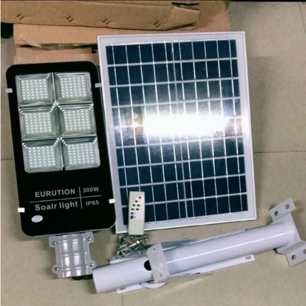 LAMPU JALAN SURYA 300W PJU SOLAR CELL all in one 300 WATT komplit