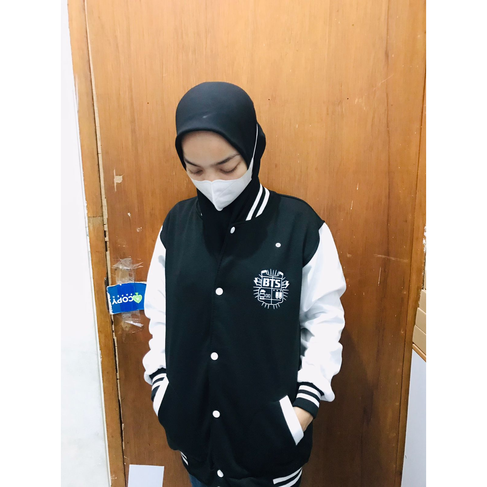 Sweater varsity Bangtan pilih member suka suka