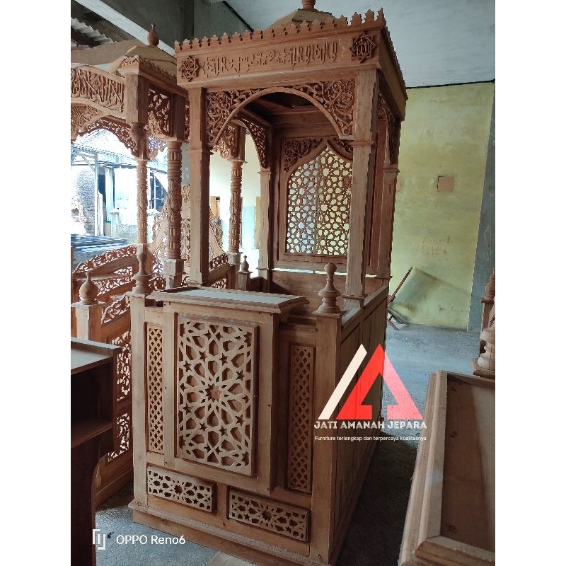 Mimbar masjid minimalis kayu jati asli, mimbar masjid murah