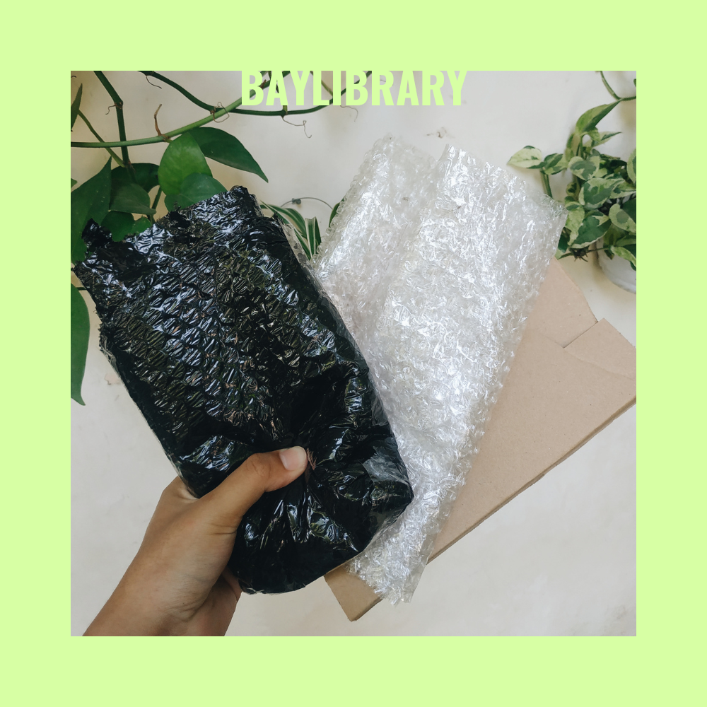 

Bubble Wrap + Kardus
