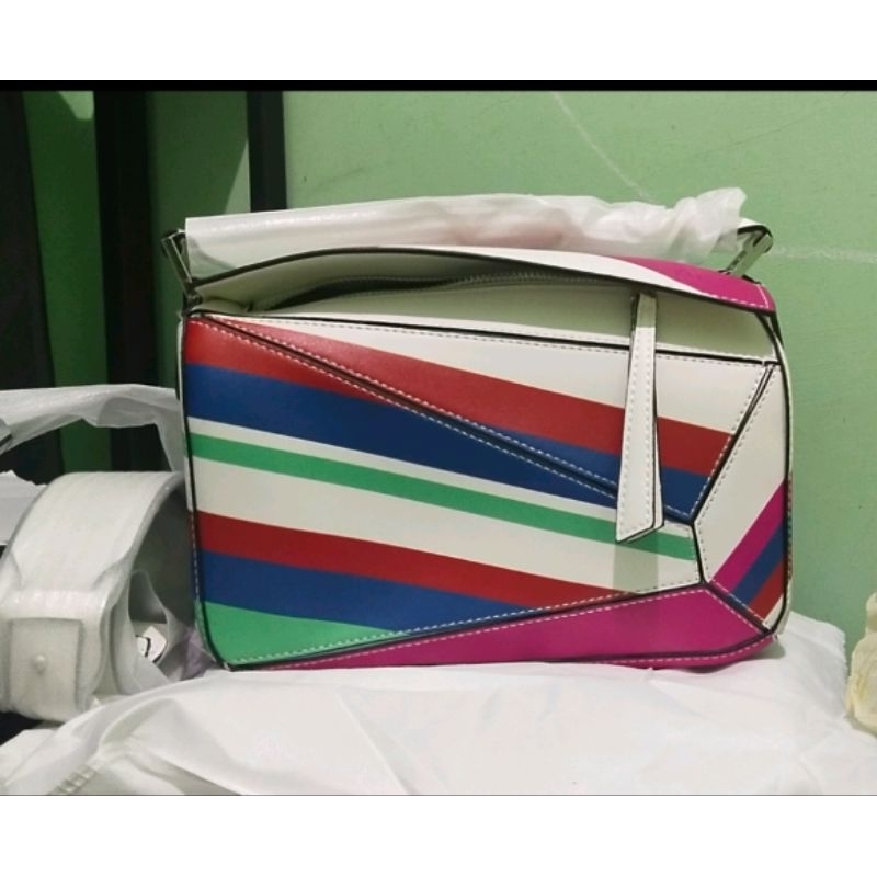 TAS LOEWE PUZZLE/TAS WANITA/TAS MURAH/TAS SELEMPANG/TAS FASHION IMPORT/TAS SALE