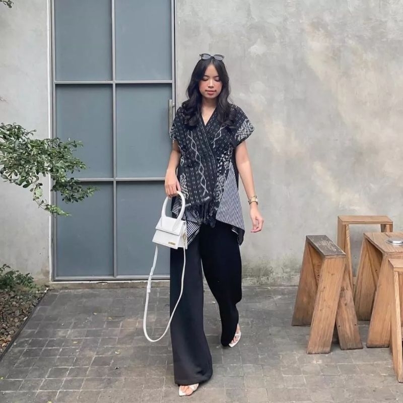 Atasan wanita tenun troso, atasan tenun ikat kombinasi lurik