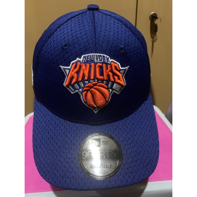 Topi New Era New York Knicks baru/brand new 100% original