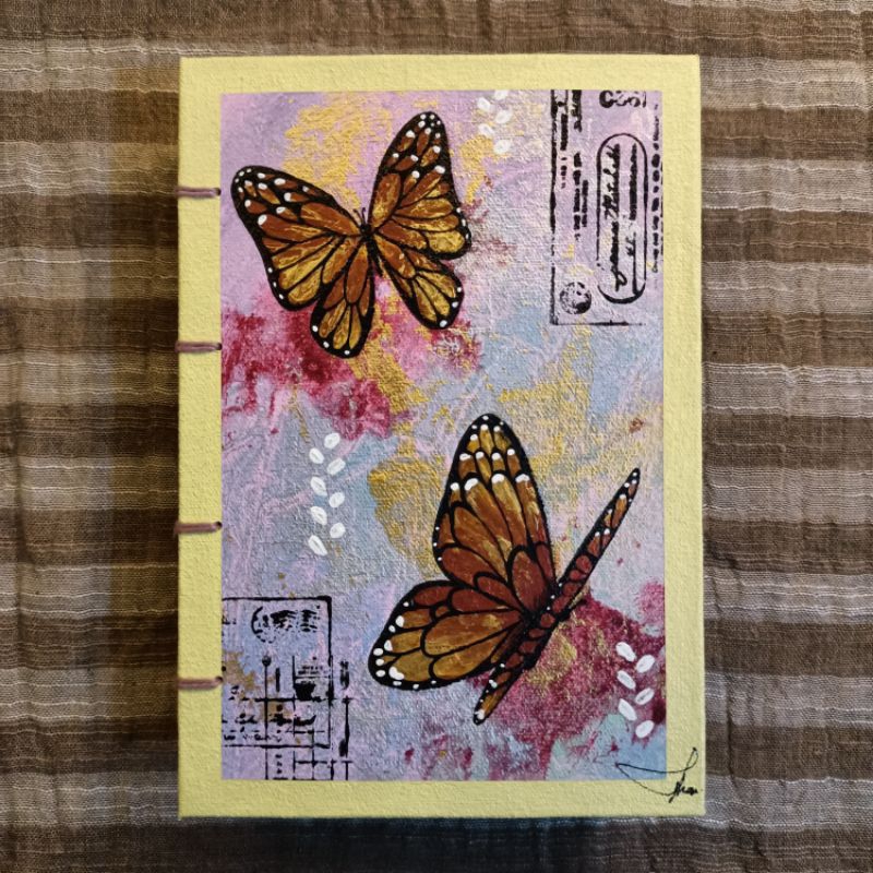 Handmade book, Cover lukisan kupu-kupu abstrak, Kertas Daur Ulang (recycled paper)