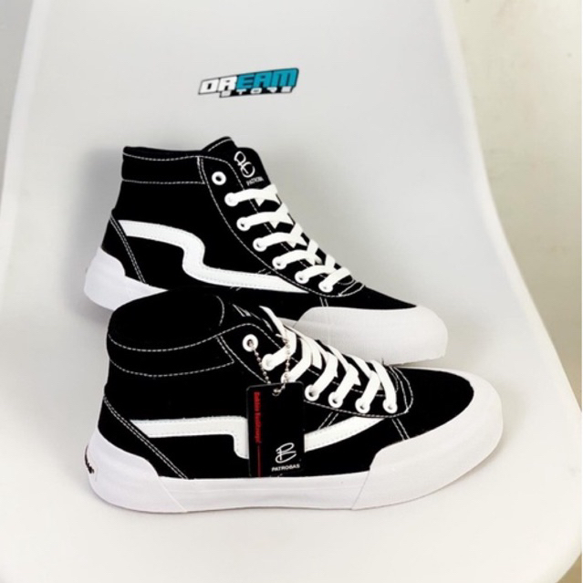 Sepatu Patrobas New Ivan High Black White, Triple White Original