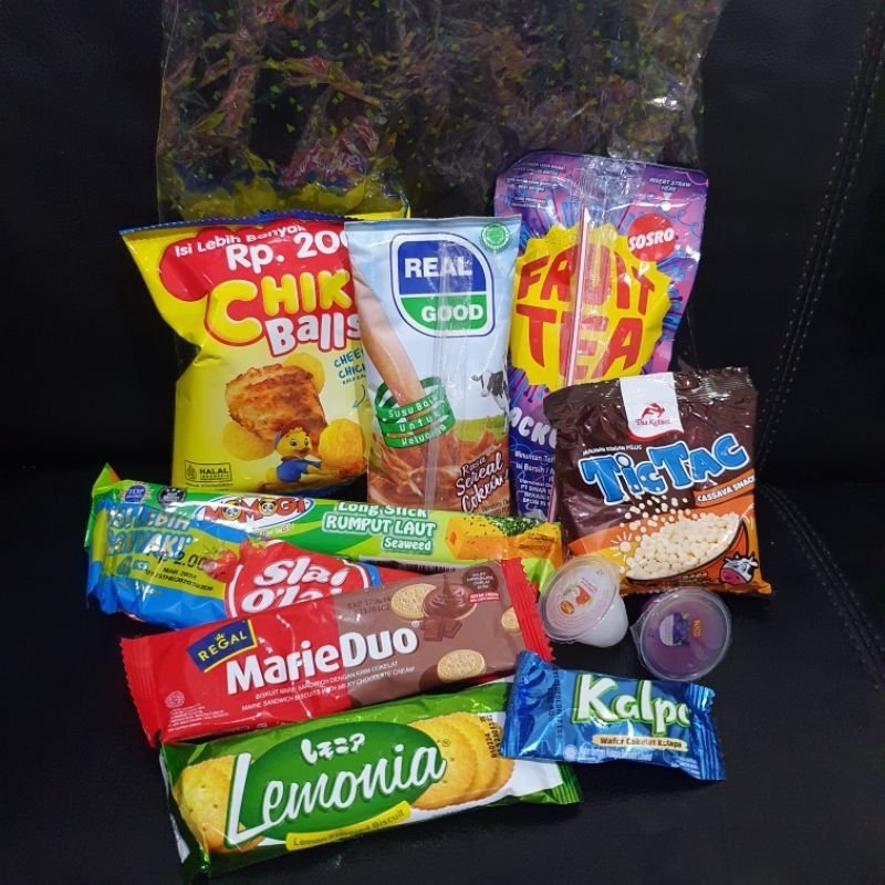 

SNACK ULTAH ANAK//MAKANAN RINGAN//HAMPERS ANAK//CUSTOM HAMPERS