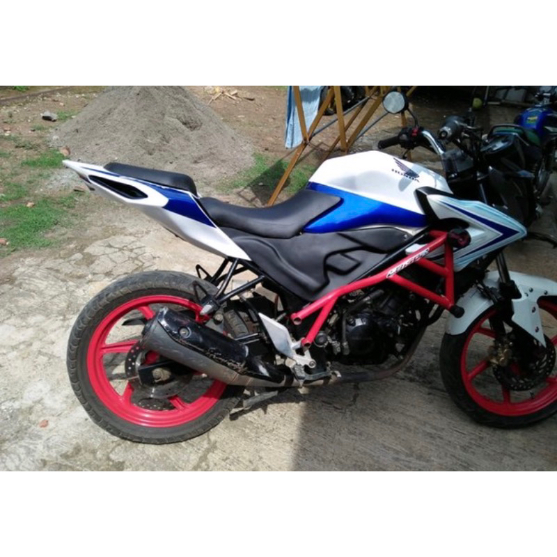body  belakang cb150r old model cbr250rr