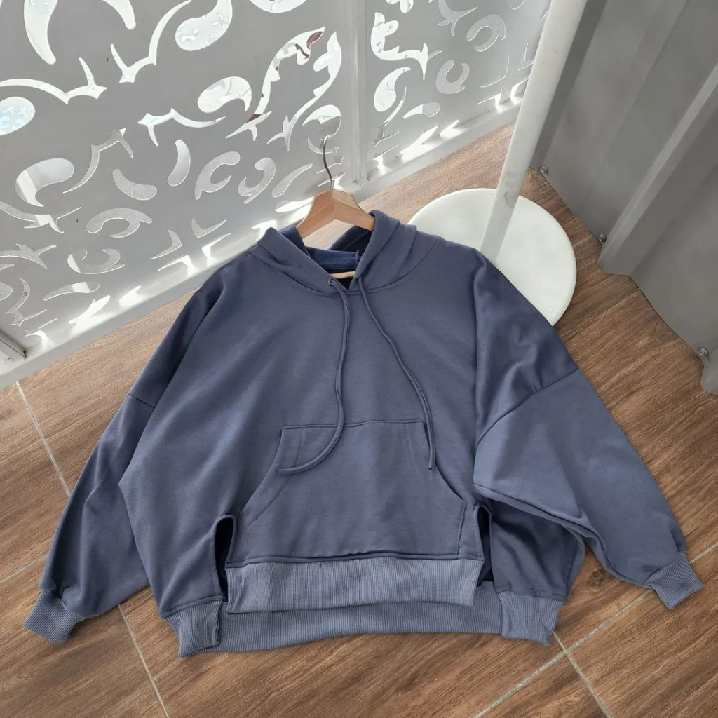 Nara.Grosir - Batwing Jumbo Slit Hodie l Sweater Oversize Wanita