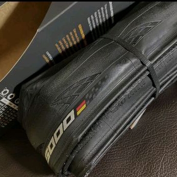 Ban luar continental 700x28 GP5000 BD