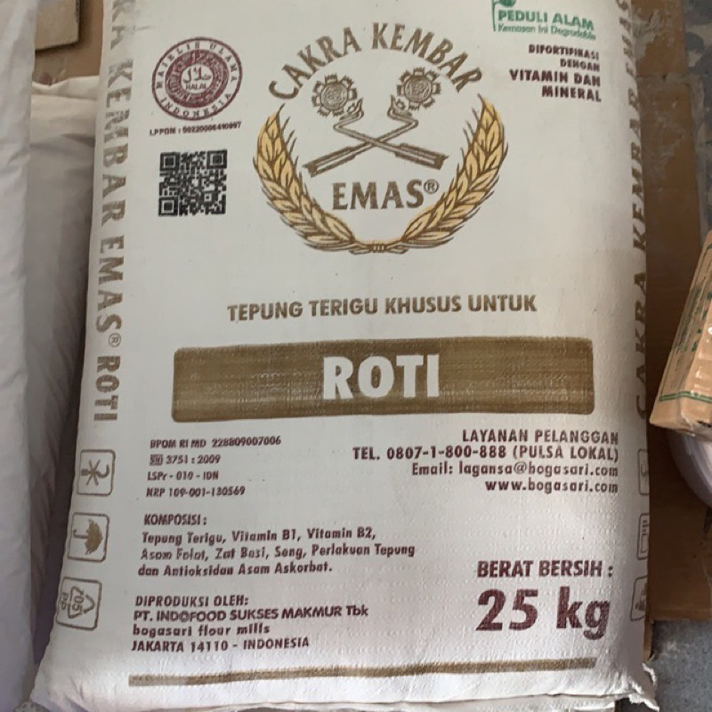 

Tepung Cakra Emas 25 kg 1 sak