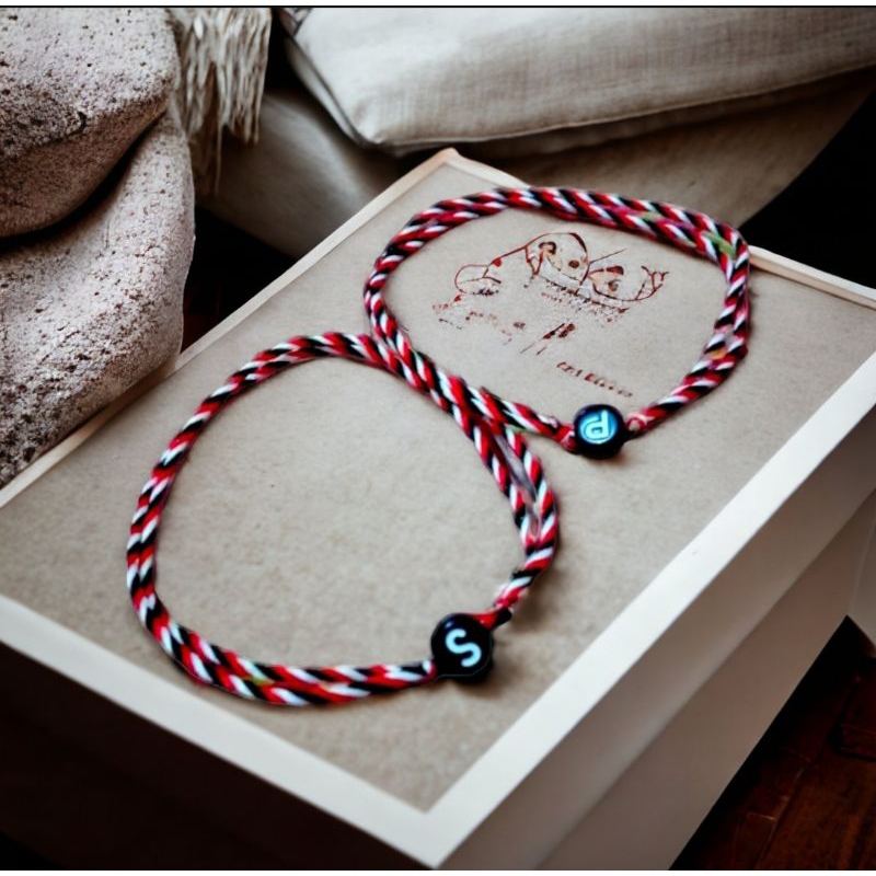 gelang couple tridatu inisial huruf bisa custom gelang original Bali tridatu sudah ada mantranya tig