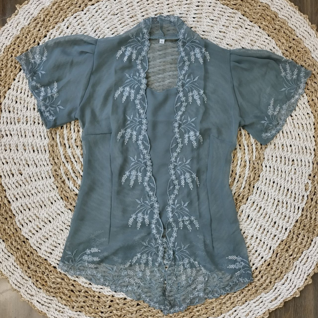 SudanBali (HANYA KEBAYA) Baju Kebaya Jadi Sifon Bordir Padi Tangan Rumbai Kebaya Bali Modern Wisuda