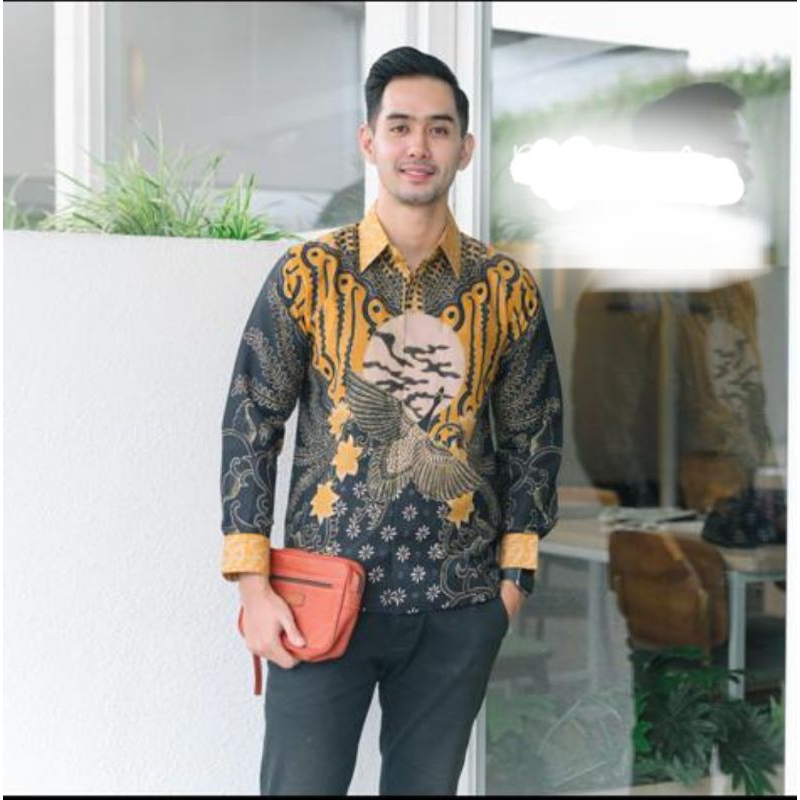 batik  warna hitam kuning pria lengan panjang bahan doby lasem  premium lapis puring batik pejabat b