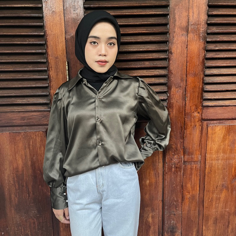 Jifat Basic Kemeja Satin / Kemeja satin