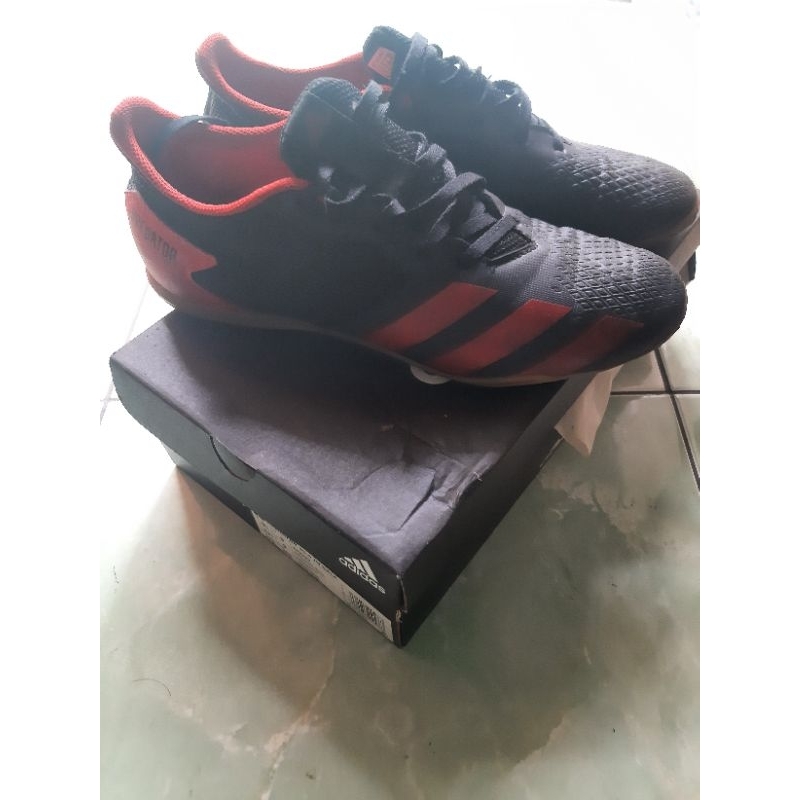 SEPATU FUTSAL ADIDAS PREDATOR 20.4 IN SALA SIZE 42