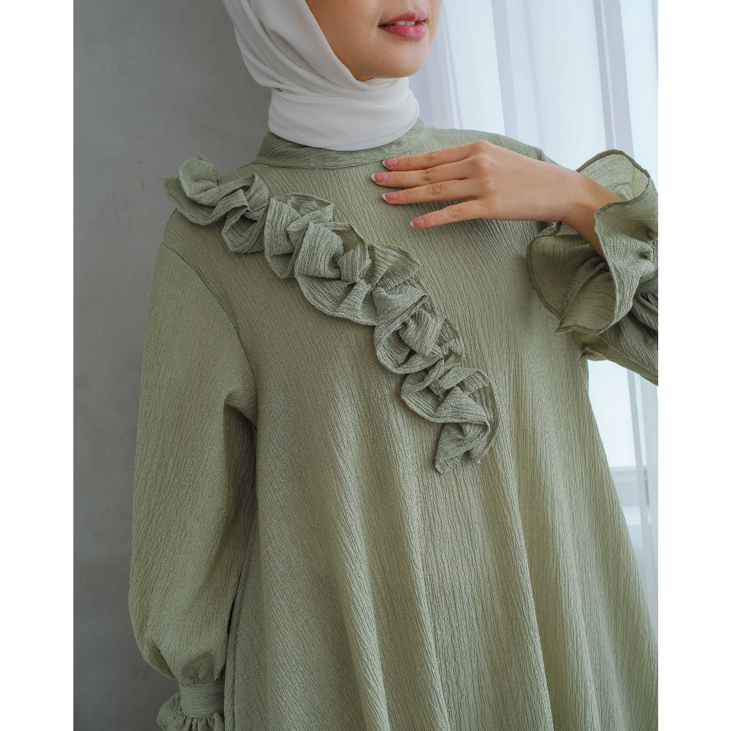 Mayoutfit Vezy Mididress | Dress Gamis Flowy Frill Kerut-3