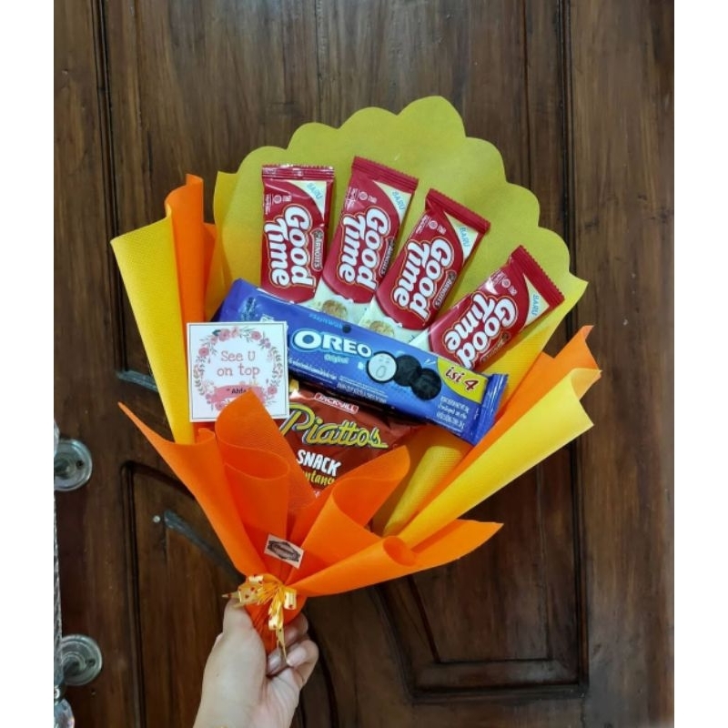 

Buket snack / Bucket snack / Buket murah / buket wisuda ekonomis