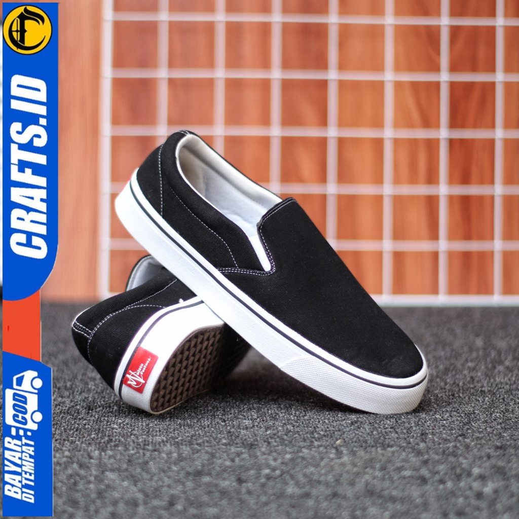 Sepatu Casual Ukuran 43 44 45 46 47 Sepatu Sneakers Slip On Pria Sepatu Sekolah Ukuran Besar