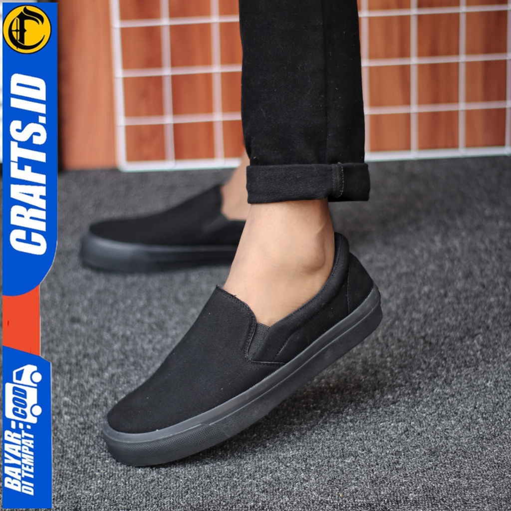 Sepatu Casual Ukuran 43 44 45 46 47 Sepatu Sneakers Slip On Pria Sepatu Sekolah Ukuran Besar