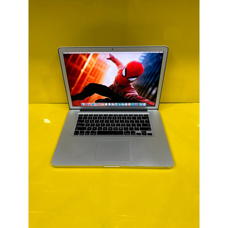 Macbook pro 15inch 2011 Core i7-2,2Ghz Ram 16 Ssd 512 Duall vga murah