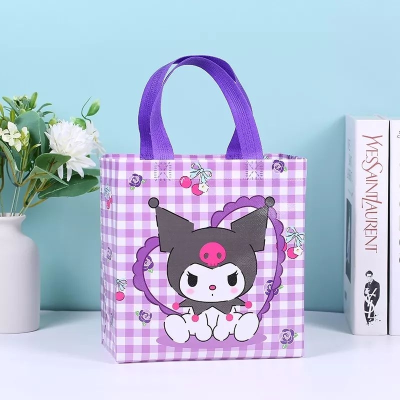 GOODIE BAG SANRIO KUROMI CINNAMOROLL / TAS TENTENG HADIAH ULANG TAHUN