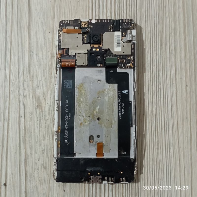 Mesin Xiaomi Redmi Note 4 Mediatek normal unit tidak ada batre