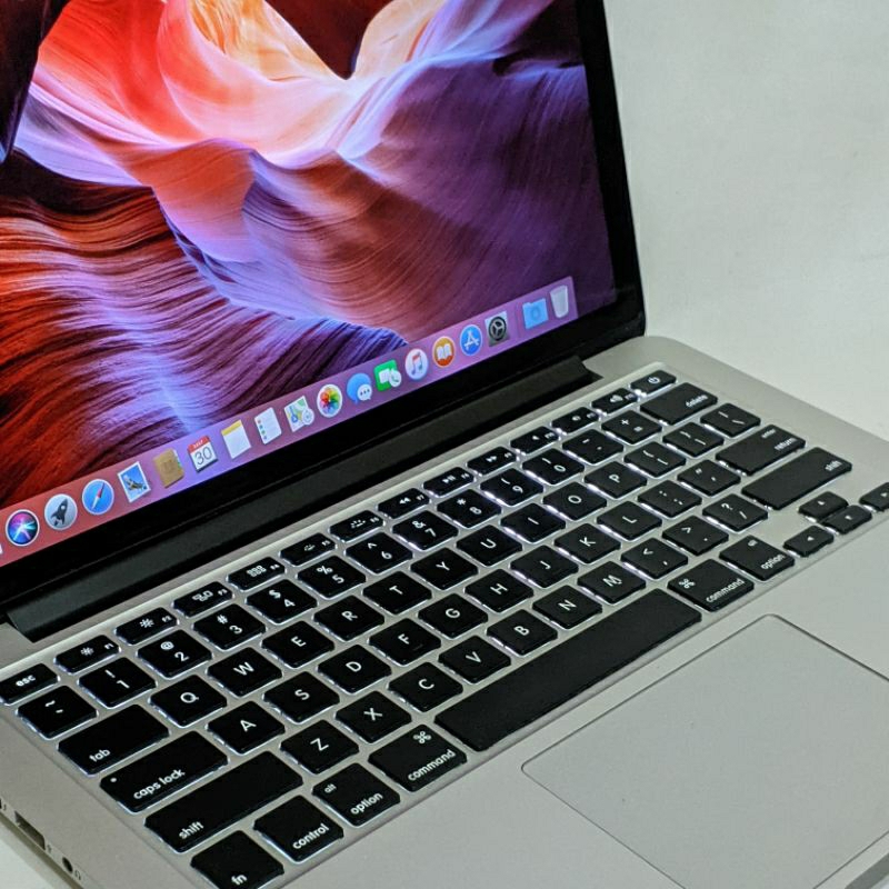 laptop MacBook pro 13 retina 2015 - Core i7 - ram 16gb ssd 512gb