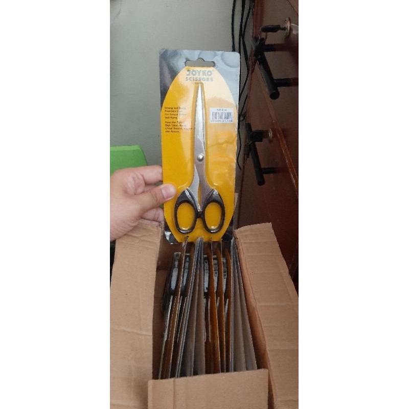 

Gunting Joyko Sedang