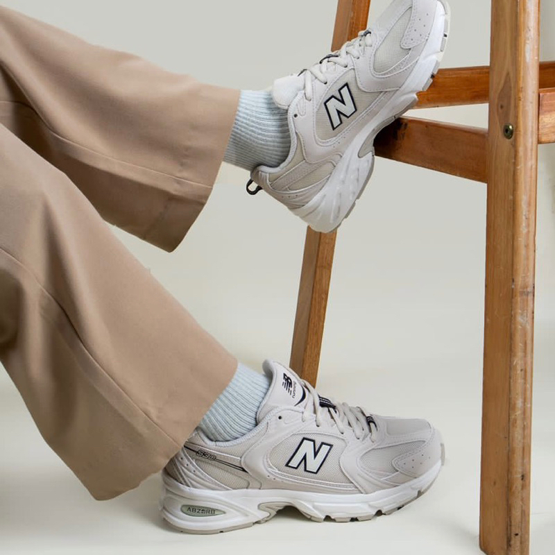 New Balance 530 Ivory