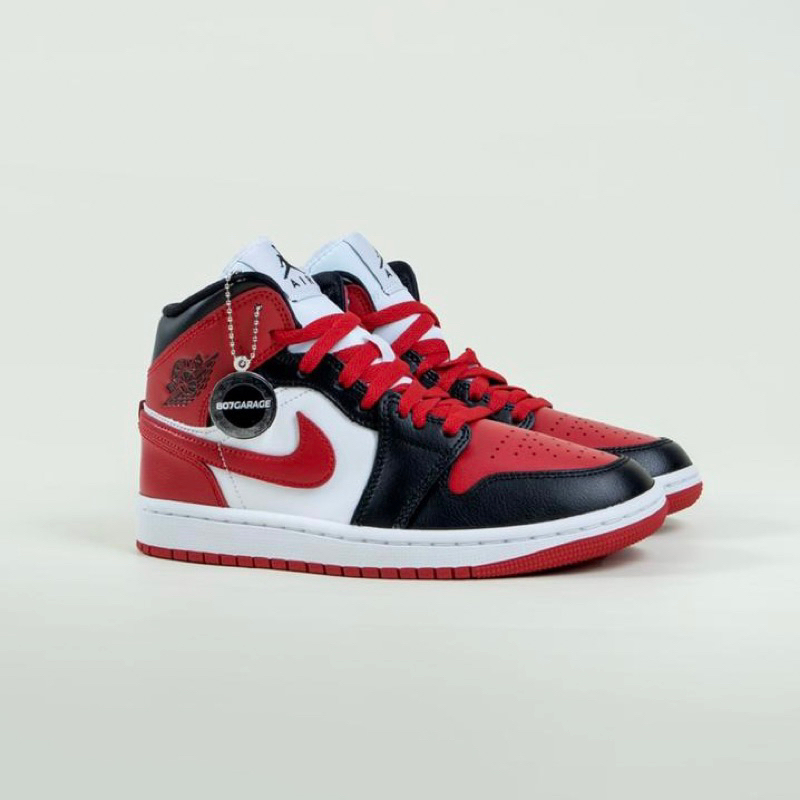 Air Jordan 1 Mid Alternate Bred Toe