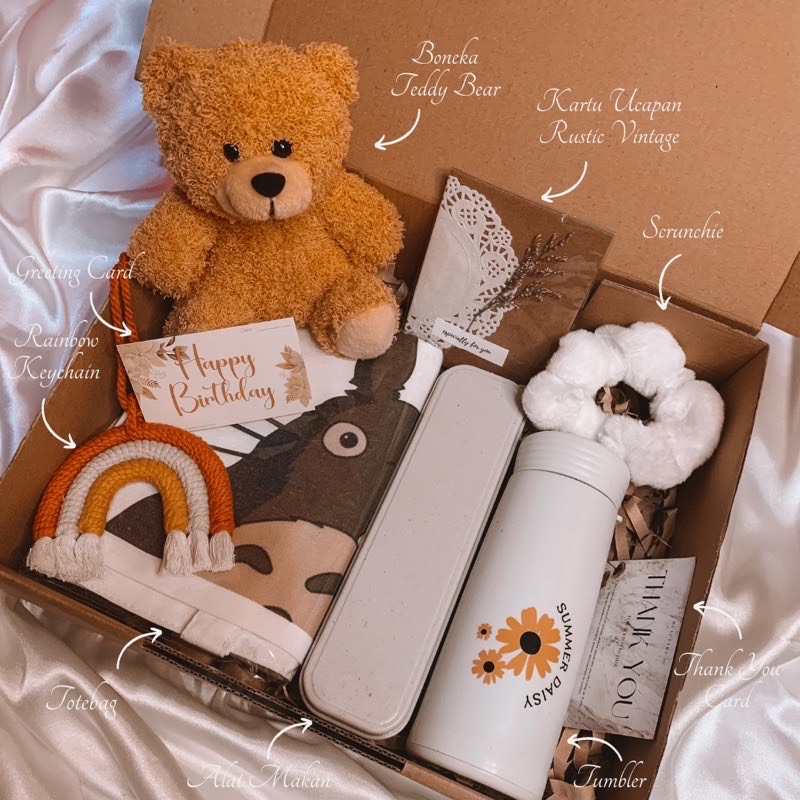 

Hampers Totebag Edition Gift Box Graduation Kado Wisuda, Kado Ulang Tahun, Kado Anniversary, Kado Birthday Premium - Totebag Edition