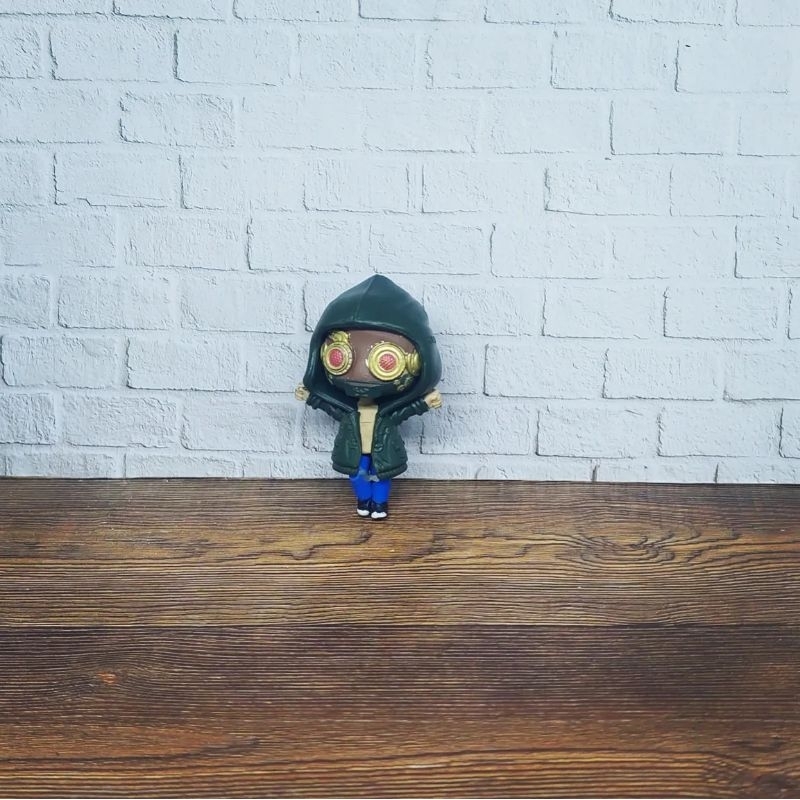 Gege Satria dewa Gatotkaca Figure Happy Meal, Preloved KFC