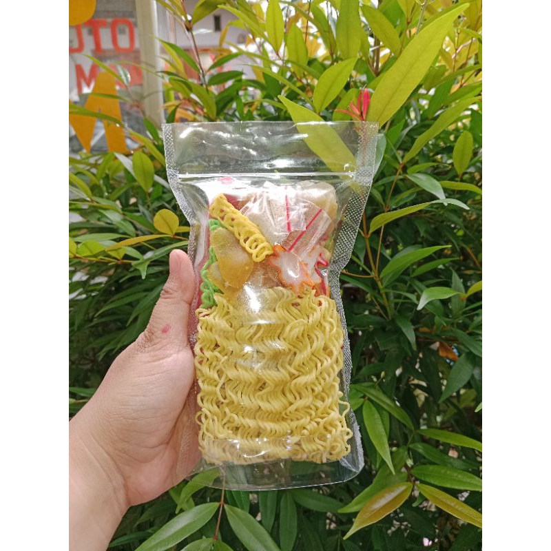 

10pcs Seblak Komplit kujang food