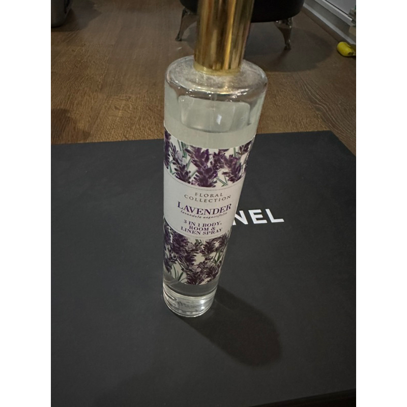 Preloved like new Marks and Spencer Linen spray lavender