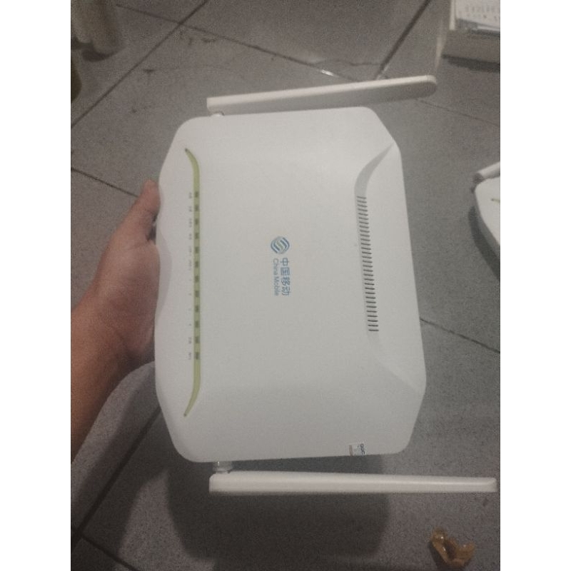 ONT Xpon onu fiberhome HG6821M dualband gpon epon onu plus adaptor