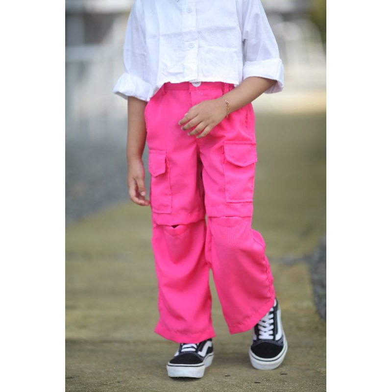 Cargo Flo by keenanthi / Celana Cargo Anak / Celana Sobek Anak/ Celana Joger anak