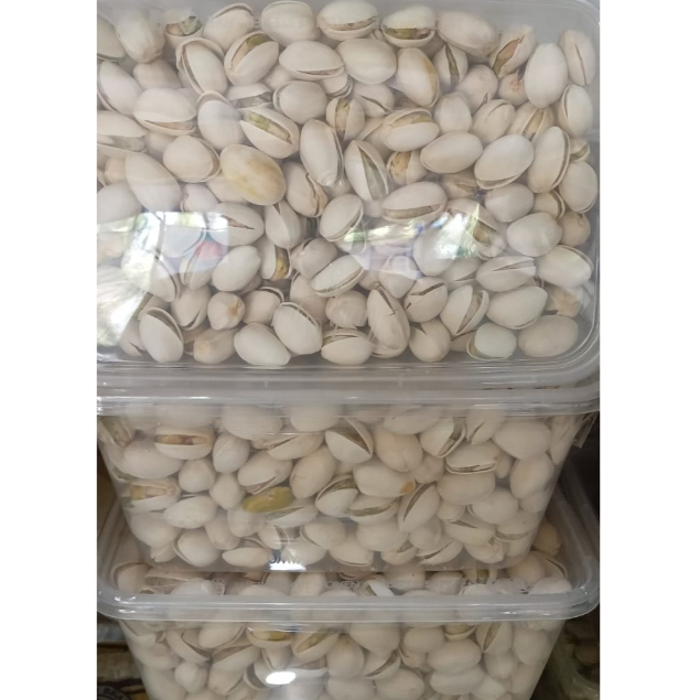 

Kacang Fustuk/Pistachio khas arab 500 gram Madiun Raya