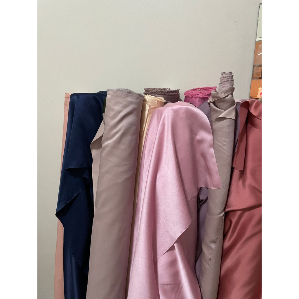 Bahan Satin Maxmara Silk Lux Premium Meteran Mewah Warna Pink Merah Muda Rosegold