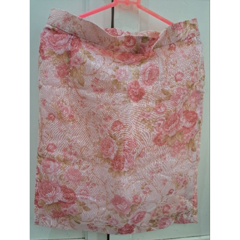 Preloved Rok Span Shabby