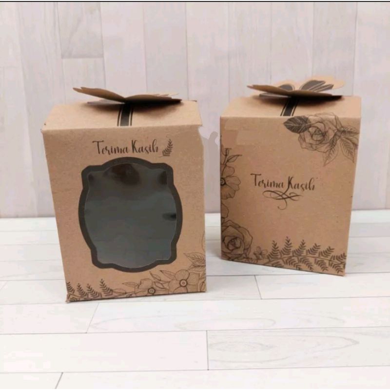 

10pcs Kotak Souvenir Kraft Box 9x7.5x11cm Goodie box