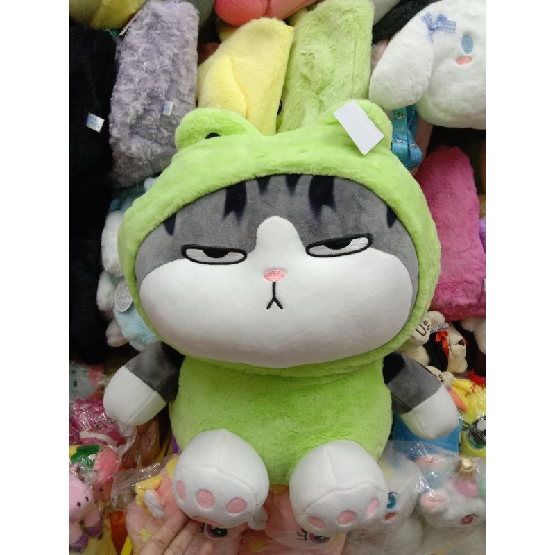 Boneka Kucing Kostum Size 17"/45cm/boneka kucing furyu/boneka cat lebah/boneka kucng