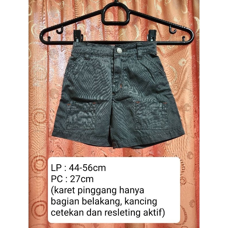 PRELOVED  Celana Pendek Anak Guess