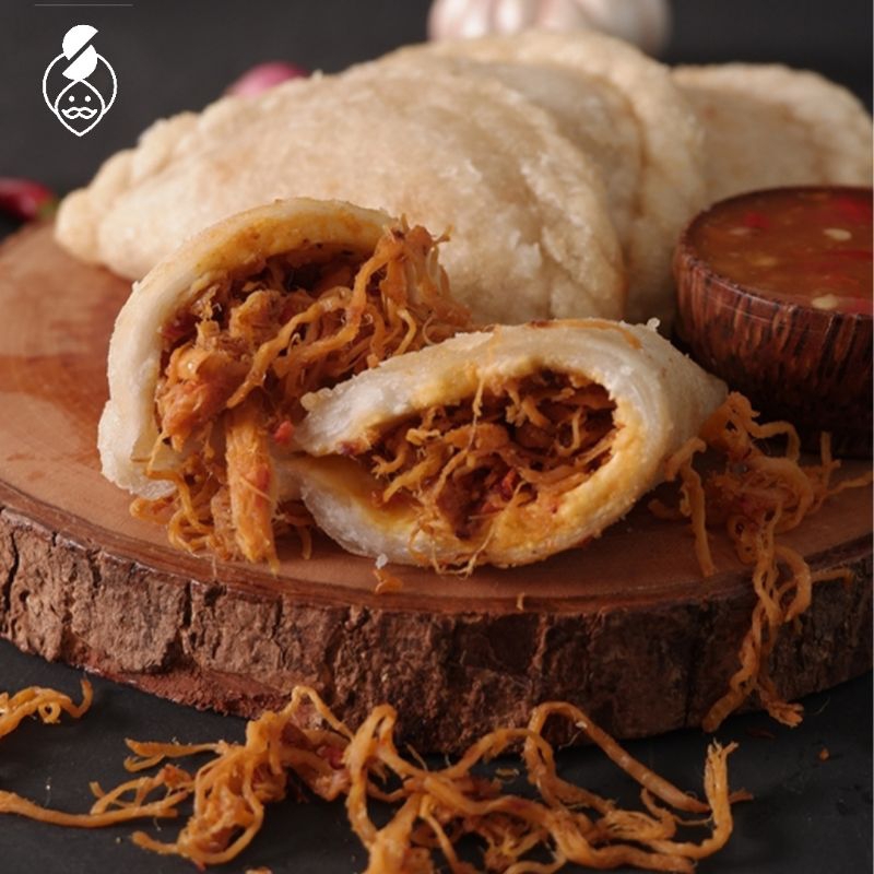 

Cireng isi ayam pedas premium