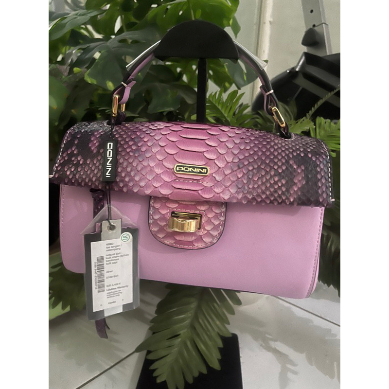 donini vigo lilac phyton limited