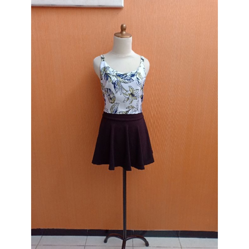 atasan tank top wanita putih M motif daun cewwk blouse santai cute