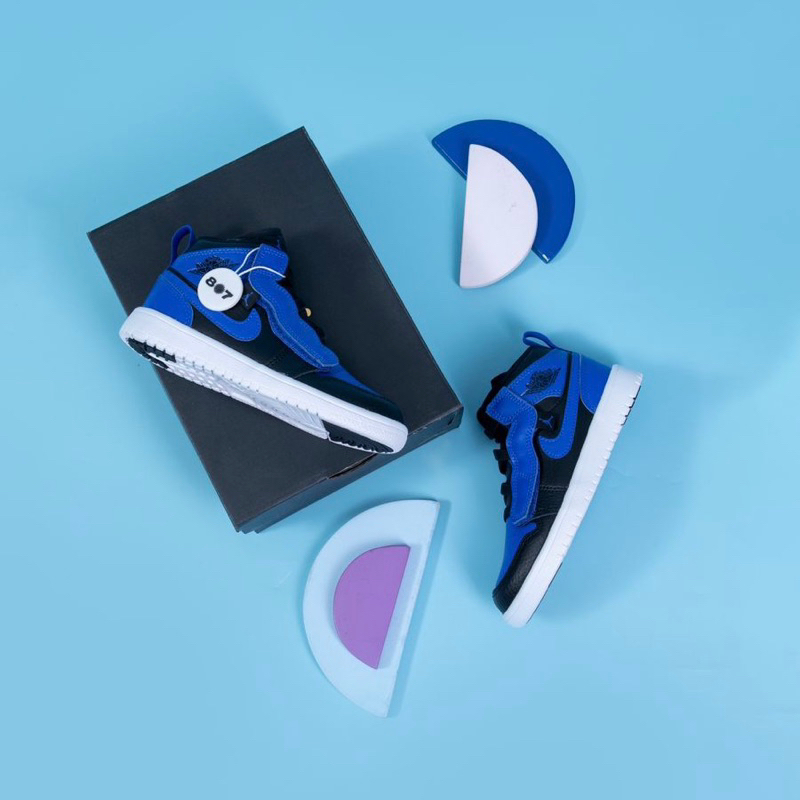 Air Jordan 1 Mid Hyper Royal Kids