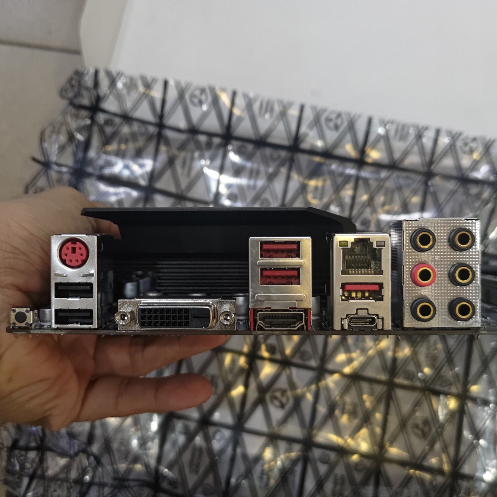 MSI B450 Tomahawk MAX II AMD AM4 Ryzen ATX