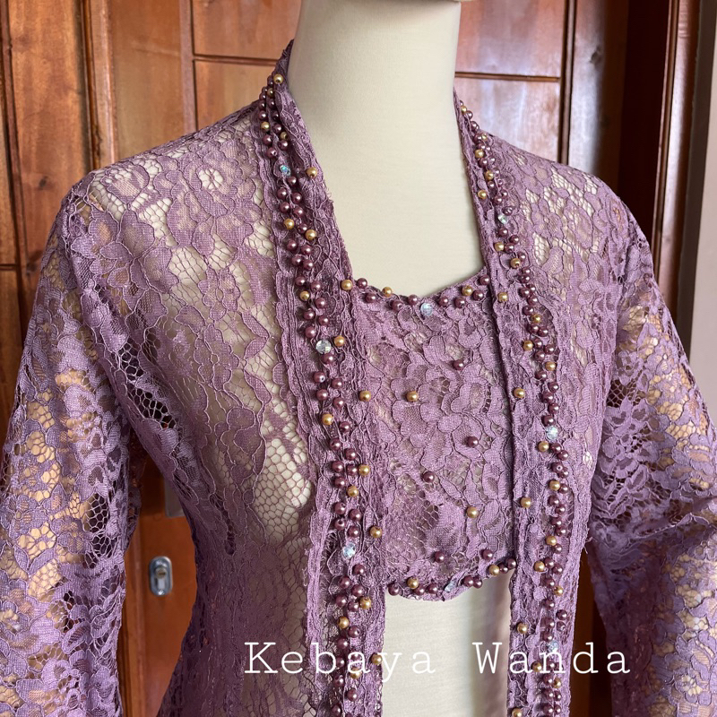 Kebaya Kutubaru Brokat Kancing Samping | Kutubaru Modern | Kebaya Wisuda | Kebaya Sinden