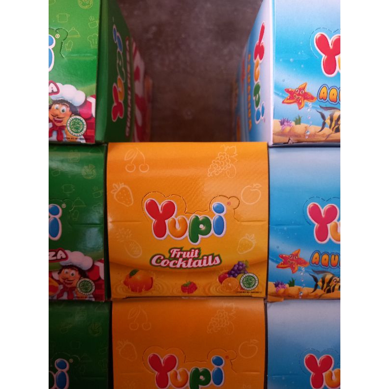 [14 gram x 12] yupi candy box